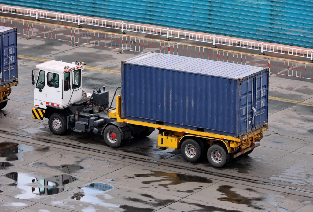 Nationwide Safety and Training - Tug Shunter - 01
